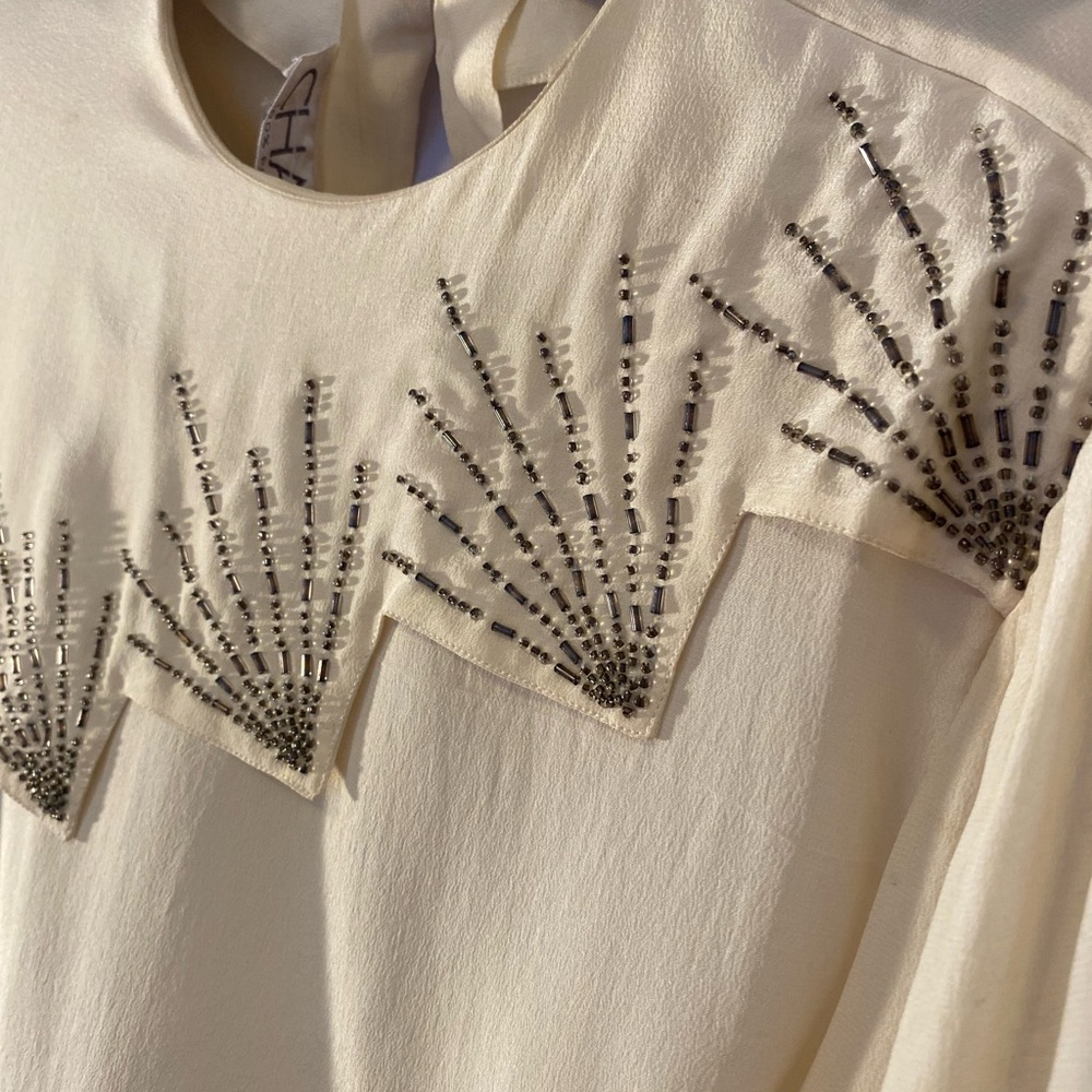 Edge meets Dream in vintage Chaus 80’s Cream Beaded Silk Blouse - Picture 2 of 5